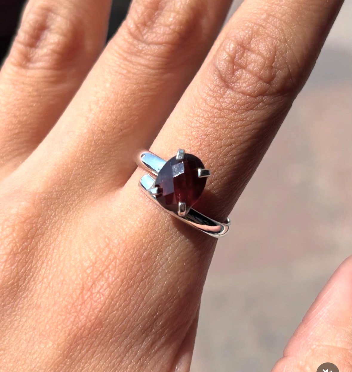 Anillo Vampyr Granate