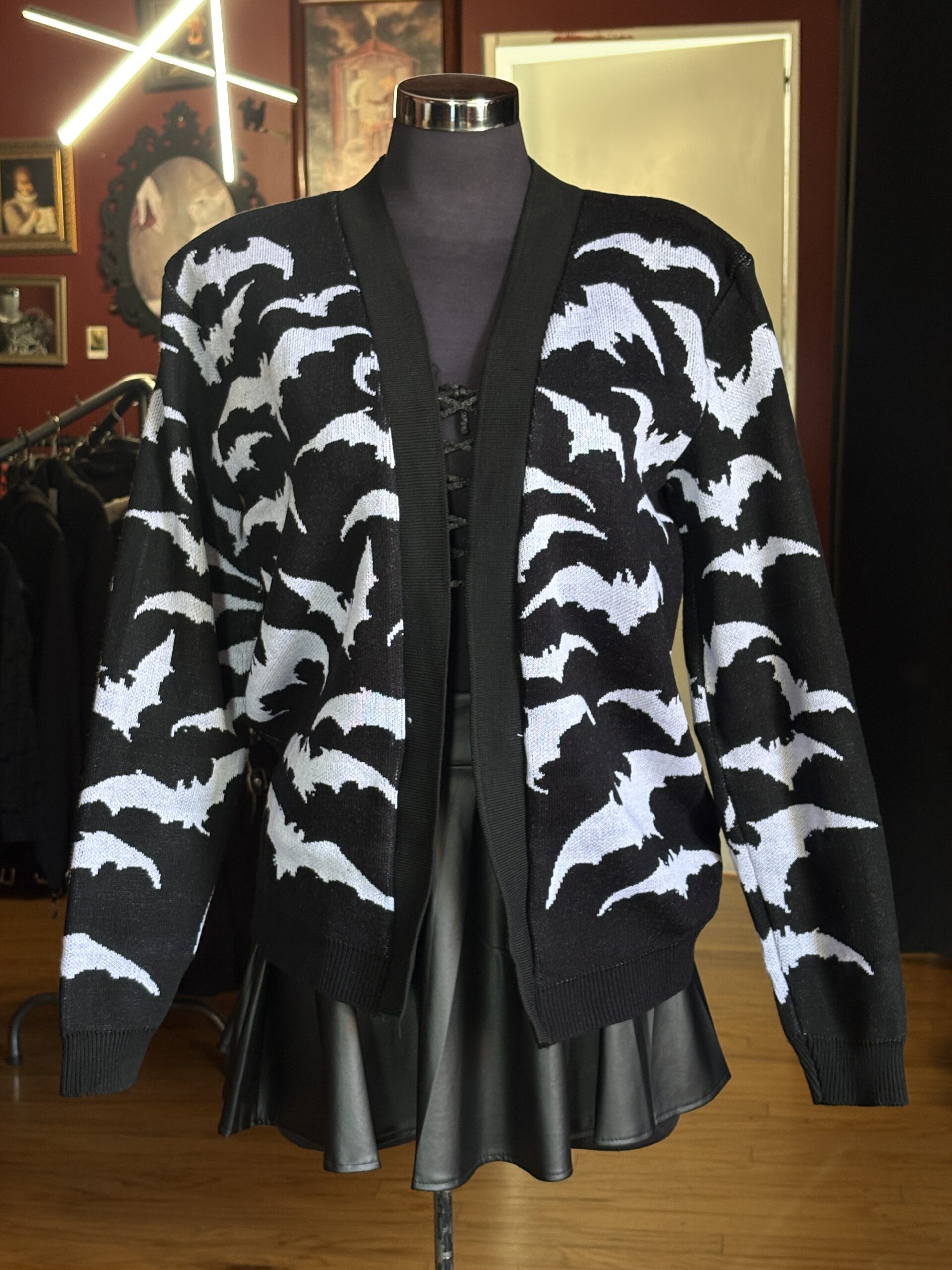 Cardigan Abierto Murciélagos