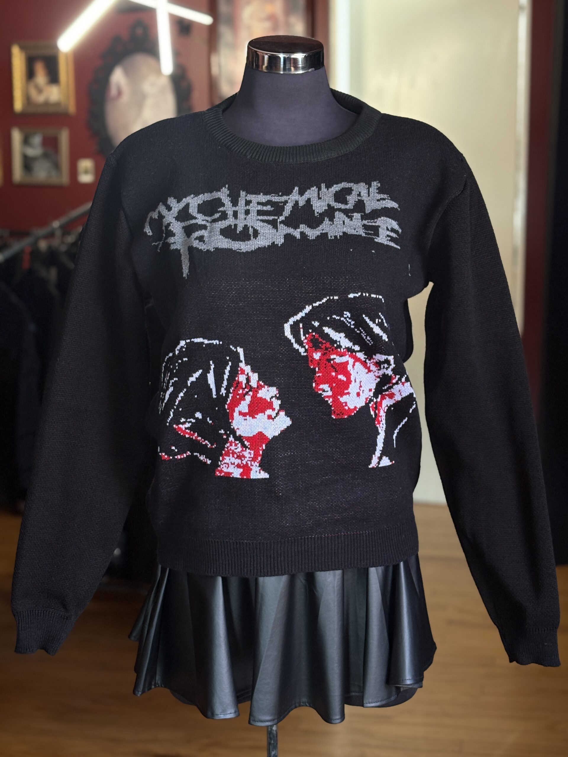 Suéter MCR