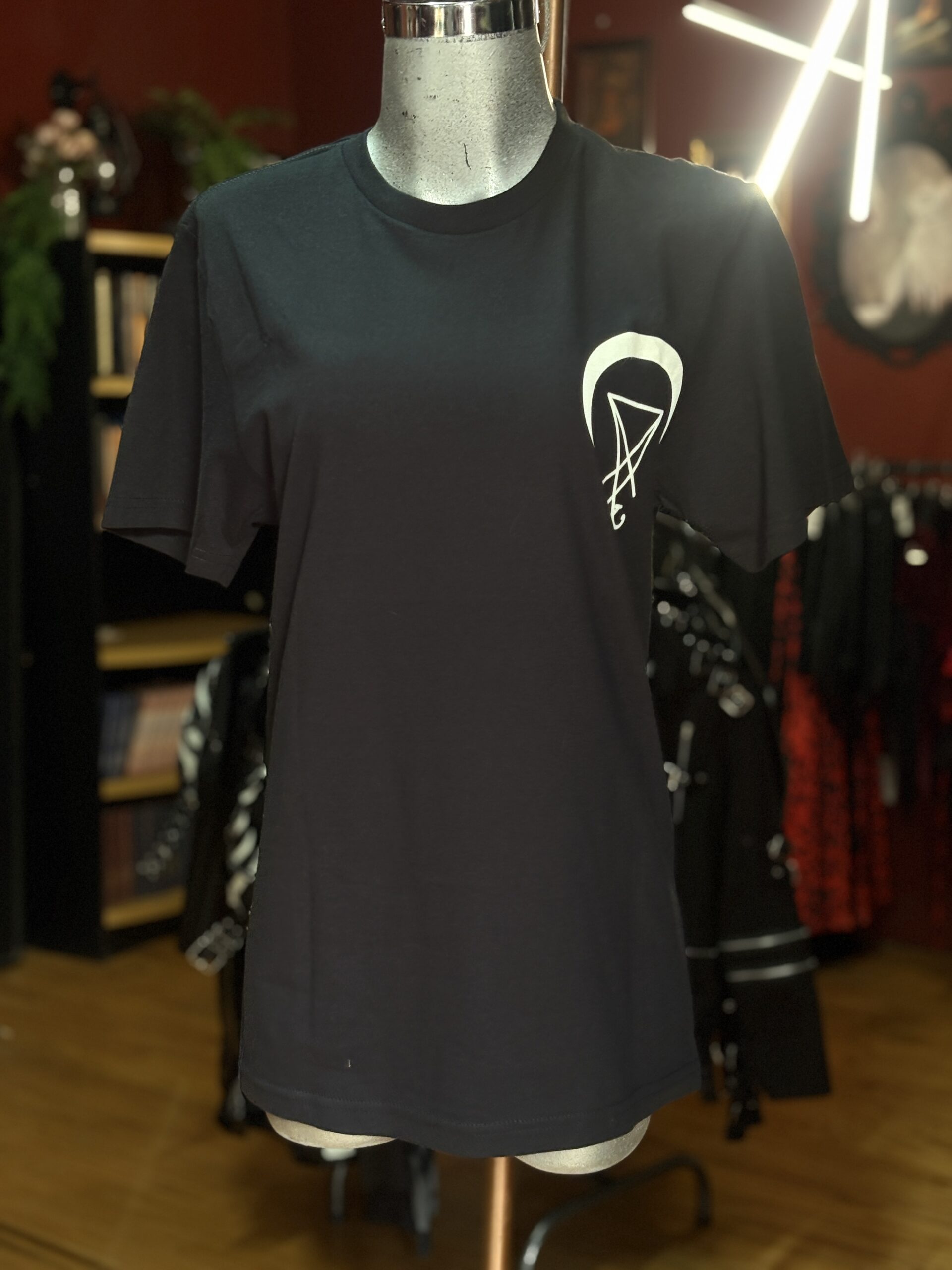 Playera Sigilo Lucifer - Dr. Horror