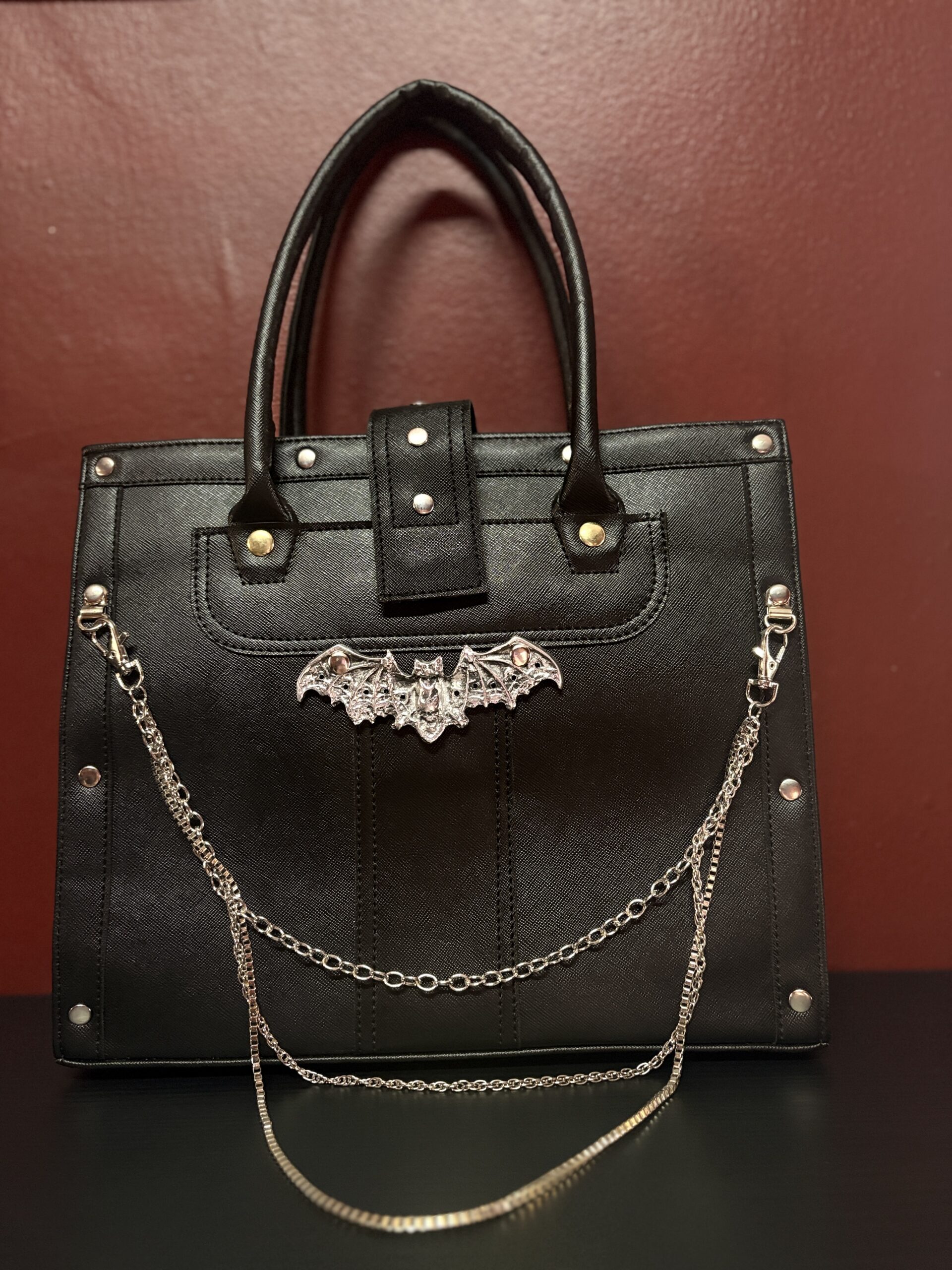 Square Bag Bat